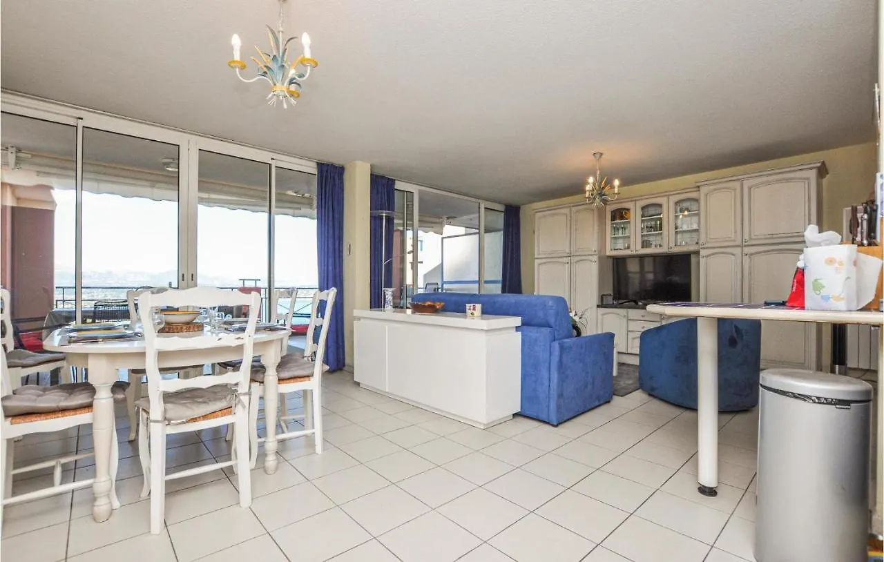 2 Bedroom Awesome Apartment In Théoule-sur-Mer 0*,